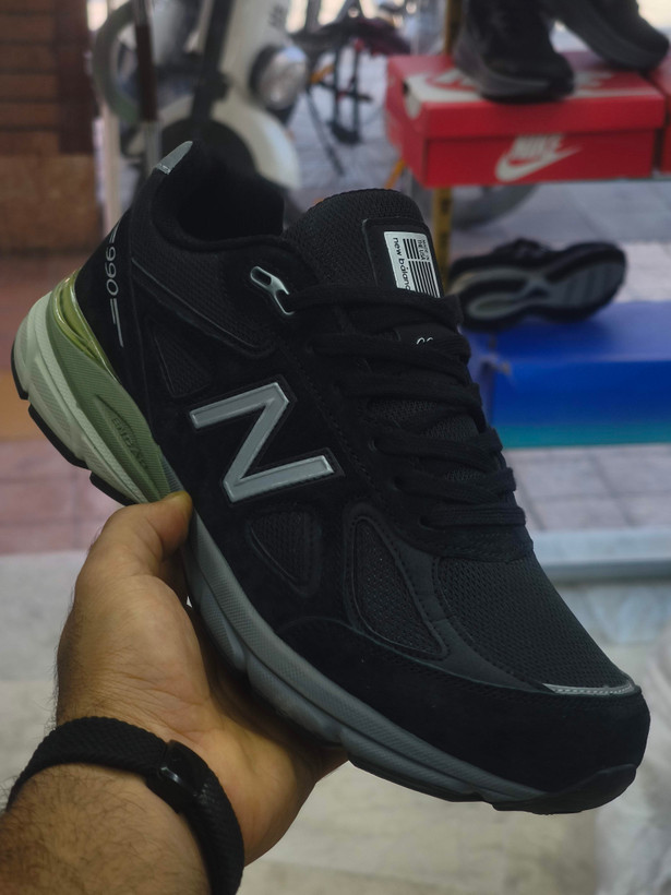 کتونی نیوبالانس ۹۹۰ وی ۶Newbalance 990 v6ساخت ویتنام وارداتی رانینگ و پیاده رویی سایز ۴۰ الی ۴۵ضمانت کیفیت کالا فروش تکی و عمده
