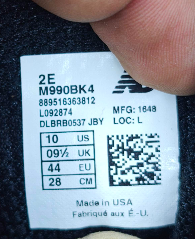 کتونی نیوبالانس ۹۹۰ وی ۶Newbalance 990 v6ساخت ویتنام وارداتی رانینگ و پیاده رویی سایز ۴۰ الی ۴۵ضمانت کیفیت کالا فروش تکی و عمده