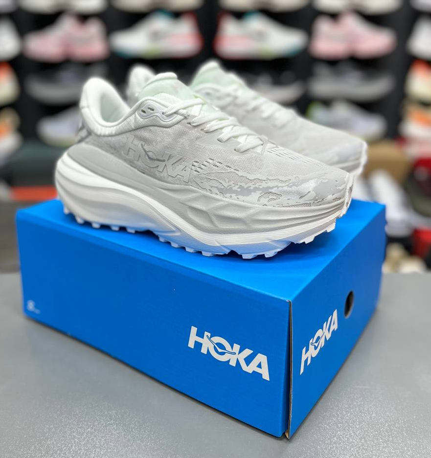 کتونی هوکا استینسون ۷ Hoka stinson 7ساخت ویتنام وارداتی سایز ۴۰الی ۴۵فروش تکی و عمده ضمانت کیفیت کالا