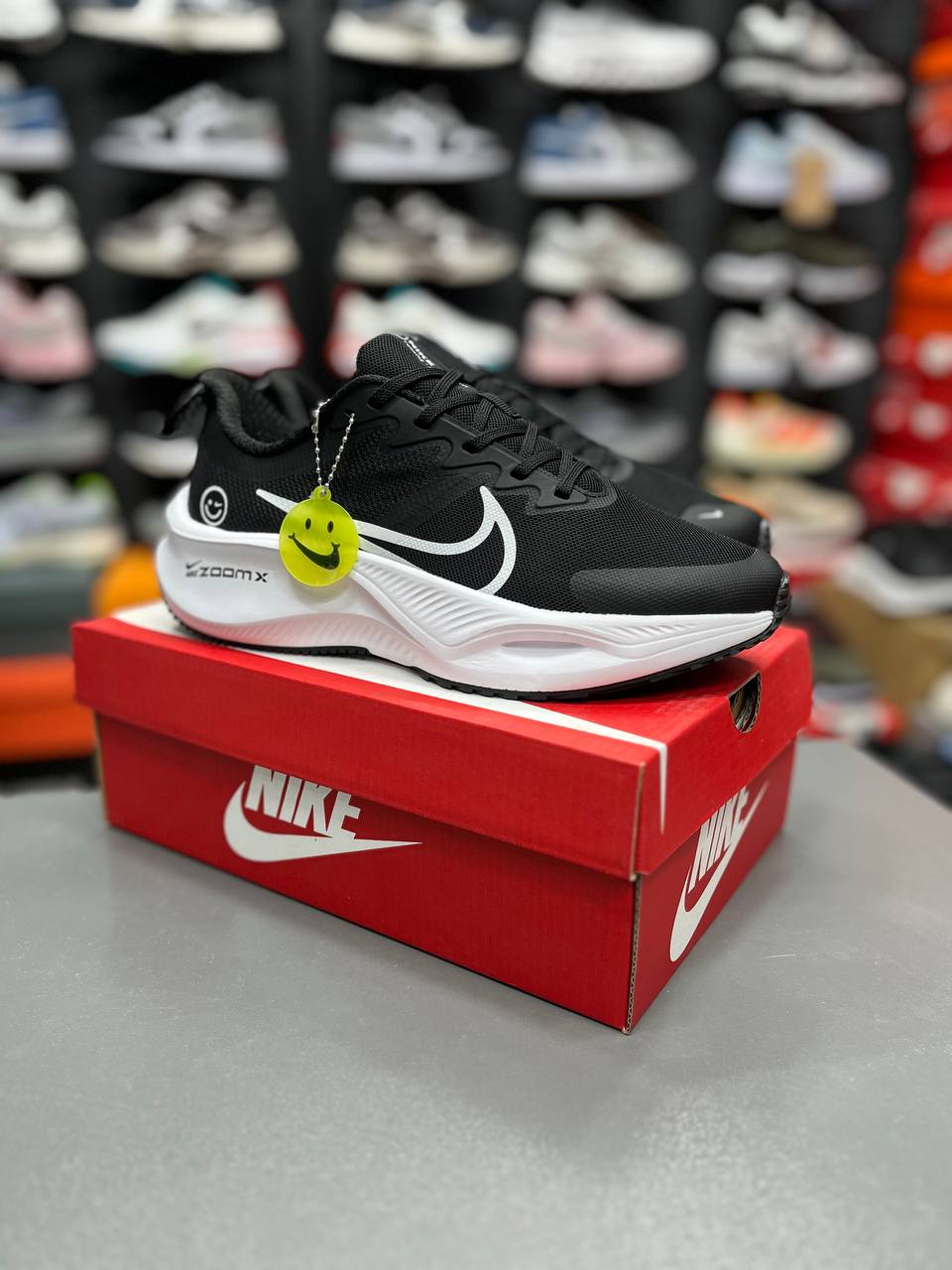 کتونی نایک زوم ایکس لبخندی مسترکوالیتی Nike Zoom X ساخت ویتنام وارداتی سایز ۳۷ تا ۴۰ فروش تکی و عمده ضمانت کیفیت کالا