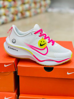 کتونی ویتنامی نایک زوم ایکس لبخندی Nike Zoom X ساخت ویتنام وارداتی سایز ۳۷ تا ۴۰ فروش تکی و عمده ضمانت کیفیت کالا