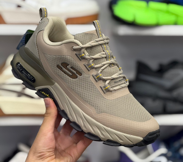 کتونی اسکیچرز مکس پروتکتSkechers Max Protect Goodyear سایز ۴۰ الی ۴۵بالاترین کیفیت مسترکوالیتی Aضمانت اصالت کالافروش تکی و عمده