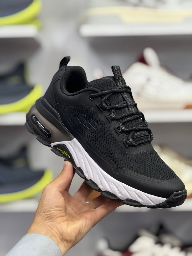 کتونی اسکیچرز مکس پروتکتSkechers Max Protect Goodyearساخت ویتنام وارداتی سایز ۴۰ الی ۴۵بالاترین کیفیت مسترکوالیتی Aضمانت اصالت کالافروش تکی و عمده