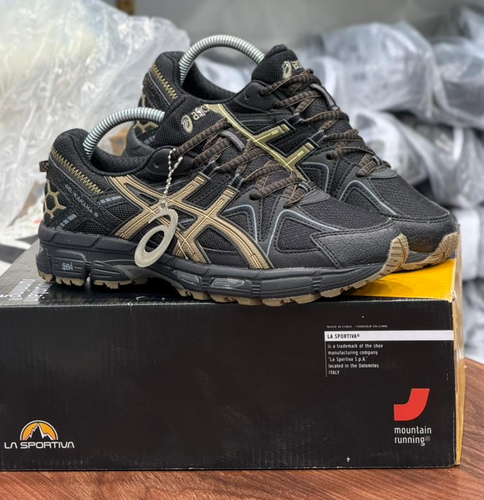 کتونی اسیکس کاهانا asics kahana 8 ۸ساخت ویتنام وارداتی سایز۴۰ الی ۴۵ فروش تکی و عمده ضمانت کیفیت کالا