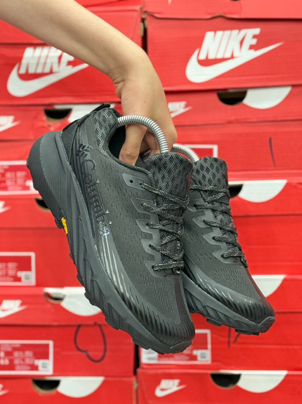 کتونی طبیعتگردی کلمبیا زیره ویبرام Columbia GORE-TEX ساخت ویتنام وارداتی سایز ۴۰ الی ۴۵ رویه گورتکس ضمانت کیفیت کالا فروش تکی و عمده