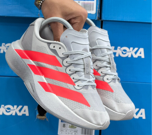 کتونی آدیداس آدیزیرو Adidas Adizero EVO SLساخت ویتنام وارداتی سایز 40 الی ۴۵ضمانت کالا فروش تکی و عمده بالاترین کیفیت مسترکوالیتی A