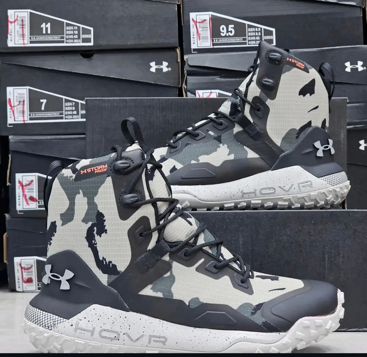 بوت آندرارمورمدل هاورداون ضد آبUnder armor hovrساخت ویتنام وارداتی بالاترین کیفیت سایز۴۰الی ۴۵فروش تکی و عمده ضمانت اصالت کالا
