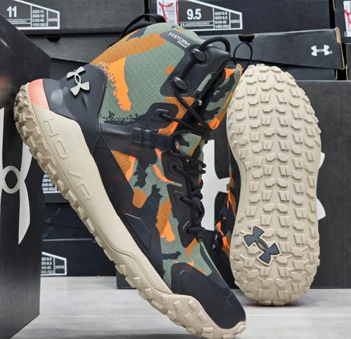 بوت آندرارمورمدل هاورداون ضد آبUnder armor hovrساخت ویتنام وارداتی بالاترین کیفیت سایز۴۰الی ۴۵فروش تکی و عمده ضمانت اصالت کالا