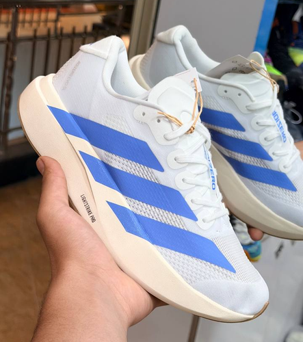 آدیداس آدیزیرو Adidas Adizero EVO SLساخت ویتنام وارداتی سایز 40 الی ۴۵ضمانت کالا فروش تکی و عمده بالاترین کیفیت مسترکوالیتی درجه ۱