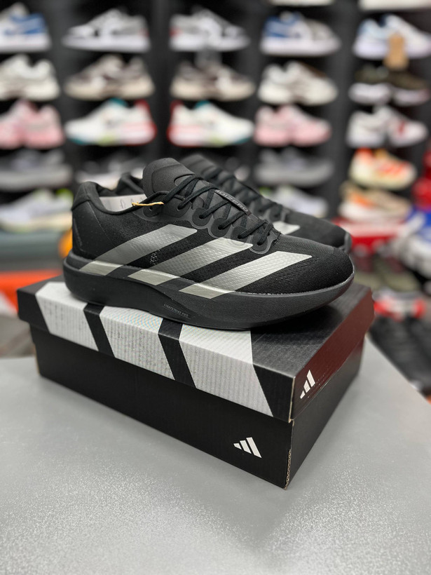 آدیداس آدیزیرو Adidas Adizero EVO SLساخت ویتنام وارداتی سایز 40 الی ۴۵ضمانت کالا فروش تکی و عمده بالاترین کیفیت مسترکوالیتی درجه ۱