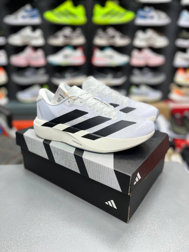 آدیداس آدیزیرو Adidas Adizero EVO SLساخت ویتنام وارداتی سایز 40 الی ۴۵ضمانت کالا فروش تکی و عمده بالاترین کیفیت مسترکوالیتی درجه ۱