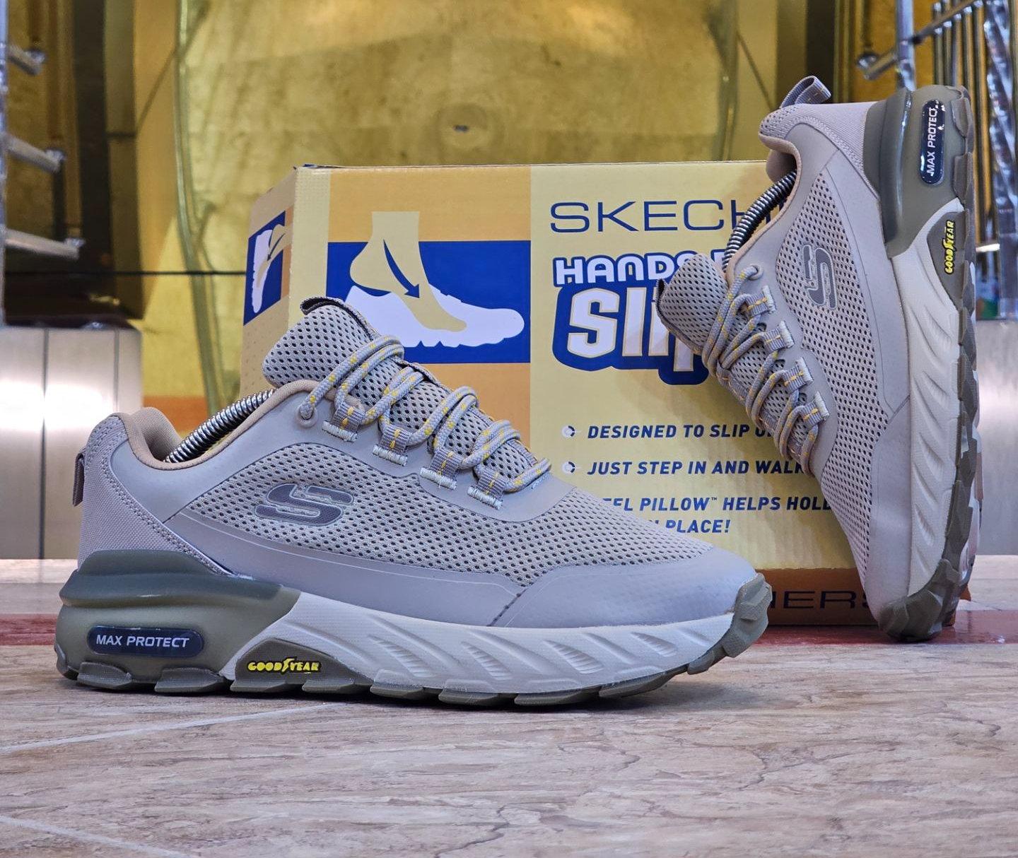 کتونی اسکی چرز مکس پروتکتSkechers Max Protectساخت ویتنام وارداتی سایز ۴۰ الی ۴۵بالاترین کیفیت مسترکوالیتی Aضمانت اصالت کالافروش تکی و عمده