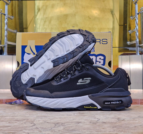 کتونی اسکی چرز مکس پروتکتSkechers Max Protectساخت ویتنام وارداتی سایز ۴۰ الی ۴۵بالاترین کیفیت مسترکوالیتی Aضمانت اصالت کالافروش تکی و عمده