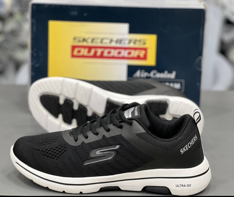 کتونی ویتنامی اسکیچرز اولترا گوSkechers Ultra Goساخت ویتنام وارداتی سایز ۴۰ ۴۱ ۴۲ ۴۳ ۴۴ ۴۵ فروش تکی و عمده ضمانت اصالت کالا کیفیت مسترکوالیتیA