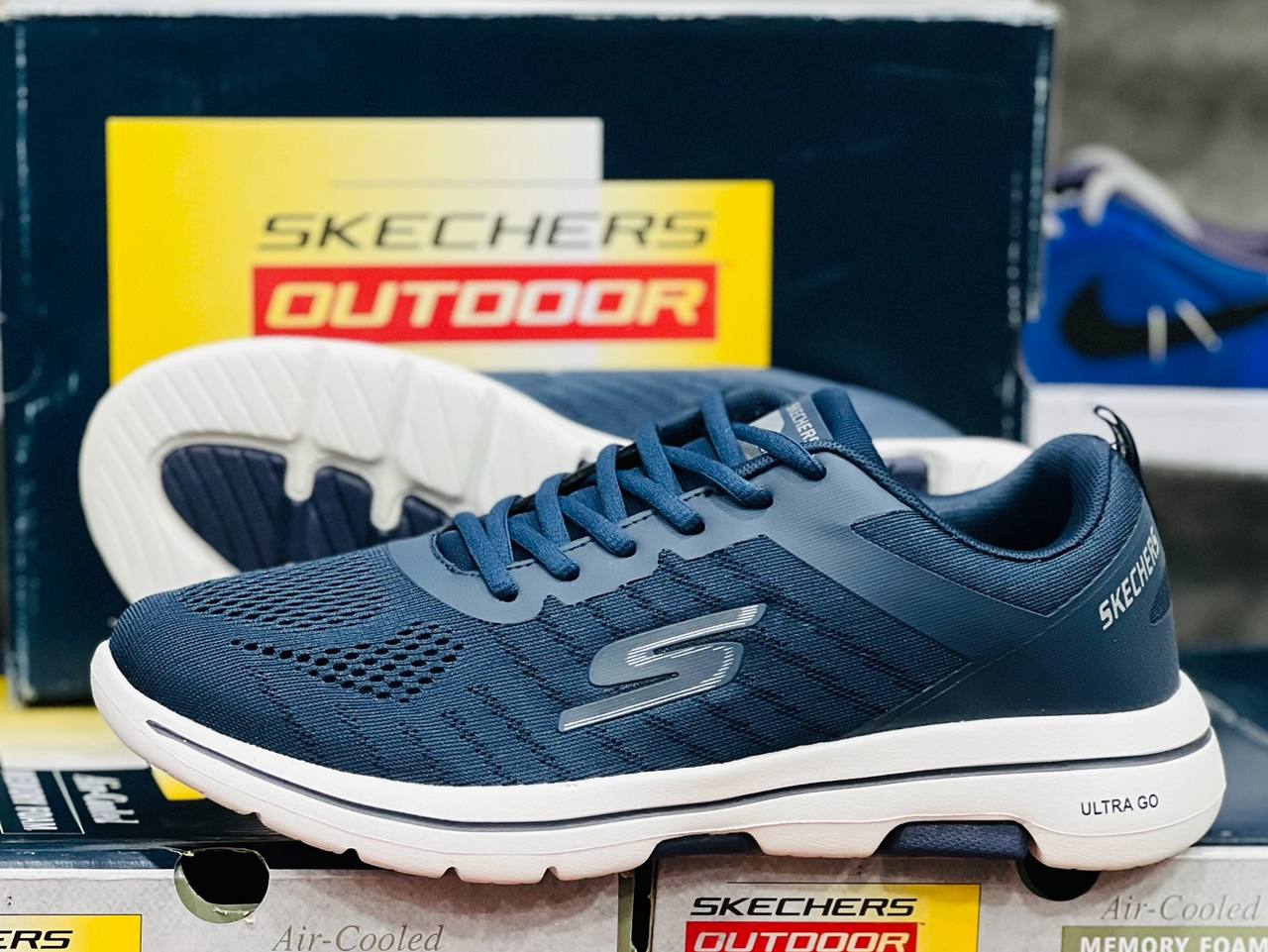 کتونی ویتنامی اسکیچرز اولترا گوSkechers Ultra Goساخت ویتنام وارداتی سایز ۴۰ ۴۱ ۴۲ ۴۳ ۴۴ ۴۵ فروش تکی و عمده ضمانت اصالت کالا کیفیت مسترکوالیتیA