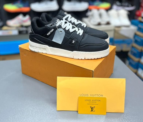 کتونی ویتنامی لویی ویتون الوی ترینر لو Louis Vuitton LV Trainer Low ساخت ویتنام وارداتی سایز۴۰ الی ۴۵فروش تکی و عمده ضمانت کیفیت کالا