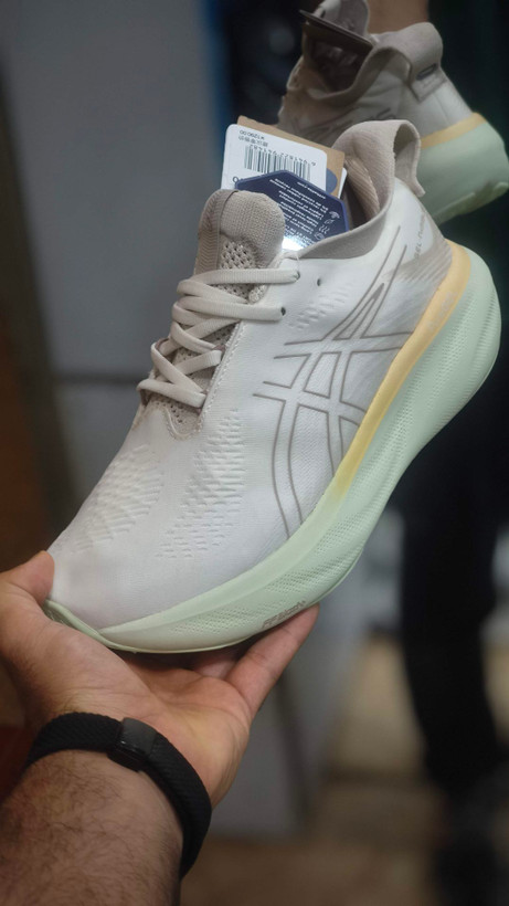 کفش اسیکس ژل نیمباس ۲۵ مسترکوالیتی Asics Gel Nimbus 25ساخت وارداتی ویتنام سایز ۴۰ تا ۴۵پایین ترین قیمت در ایران ضمانت کیفیت کالا