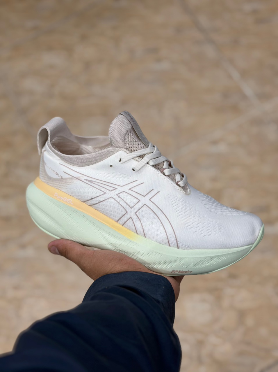 کفش اسیکس ژل نیمباس ۲۵ مسترکوالیتی Asics Gel Nimbus 25ساخت وارداتی ویتنام سایز ۴۰ تا ۴۵پایین ترین قیمت در ایران ضمانت کیفیت کالا