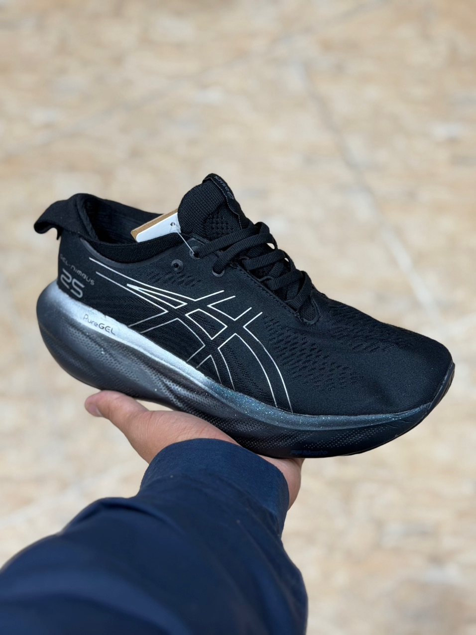 کفش اسیکس ژل نیمباس ۲۵ مسترکوالیتی Asics Gel Nimbus 25ساخت وارداتی ویتنام سایز ۴۰ تا ۴۵پایین ترین قیمت در ایران ضمانت کیفیت کالا