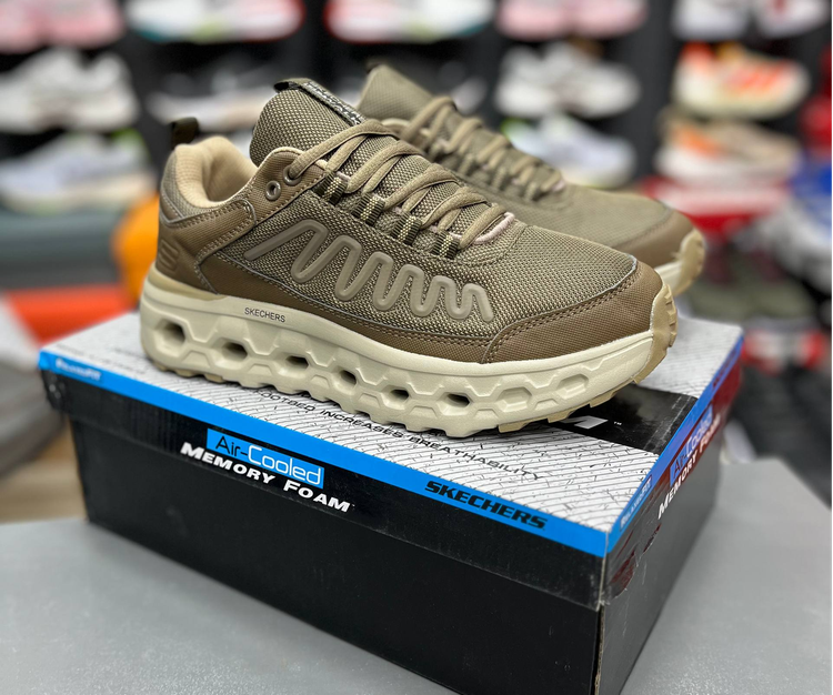 کتونی اسکیچرز گو والک مسترکوالیتیSkechers Go Walkساخت ویتنام وارداتی سبک و طبی و راحتسایز ۴۰ الی ۴۵فروش تکی و عمده ضمانت اصالت کالا بالاترین کیفیت درجه ۱