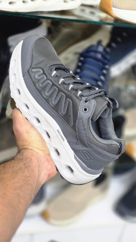کتونی اسکیچرز گو والک مسترکوالیتیSkechers Go Walkساخت ویتنام وارداتی سبک و طبی و راحتسایز ۴۰ الی ۴۵فروش تکی و عمده ضمانت اصالت کالا بالاترین کیفیت درجه ۱