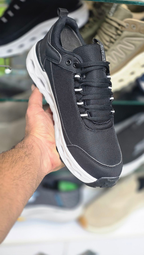 کتونی اسکیچرز گو والک مسترکوالیتیSkechers Go Walkساخت ویتنام وارداتی سبک و طبی و راحتسایز ۴۰ الی ۴۵فروش تکی و عمده ضمانت اصالت کالا بالاترین کیفیت درجه ۱