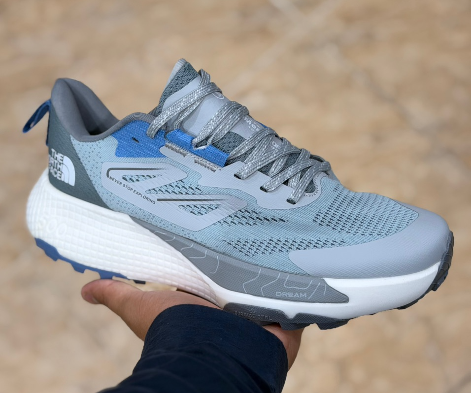 کتونی نورث فیس آلتامسا ۵۰۰ مسترکوالیتی North Face Altamesa 500ساخت ویتنام وارداتی سایز ۴۰ الی ۴۵ضمانت کیفیت کالا فروش تکی و عمده