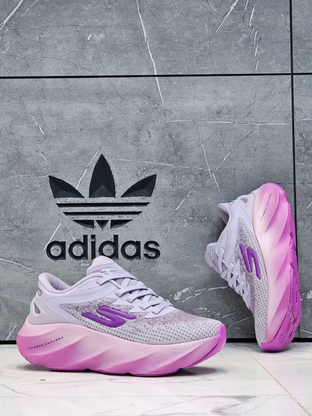 کتونی اسکیچرزهایپربرست مسترکوالیتی skechers Hyper Burst ساخت ویتنام وارداتی سایز۳۶الی۴۰فروش تکی و عمده ضمانت کیفیت کالا