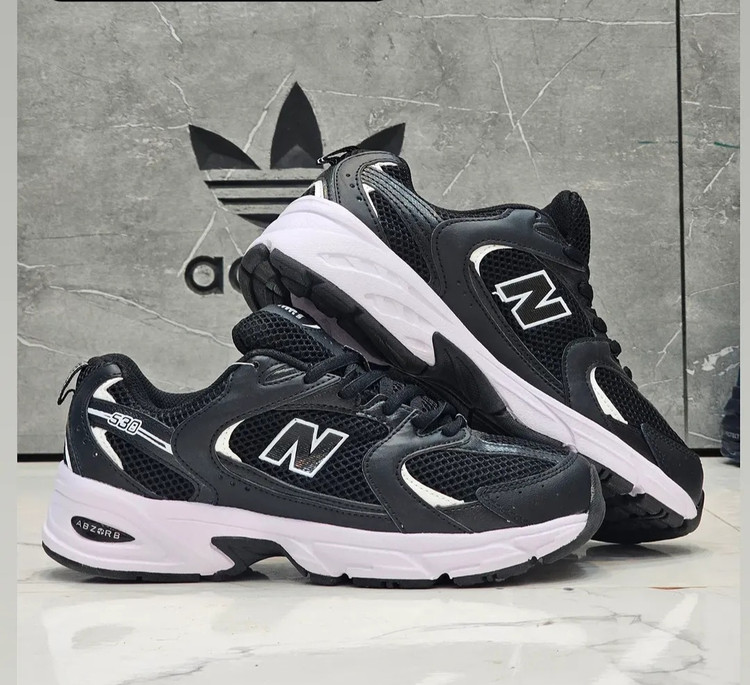 کتونی نیوبالانس ۵۳۰مسترکوالیتی Newbalance 530ساخت ویتنام وارداتی سایز۳۷ الی ۴۵فروش تکی و عمده ضمانت اصالت کالا بالاترین کیفیت درجه ۱