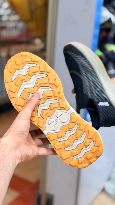 کتونی اسکیچرز بدون بند اسلیپ مسترکوالیتیSkechers Slip-insوارداتی ساخت ویتنام طبی و بدون بند سایز۴۰ الی ۴۵ فروش تکی و عمده ضمانت کیفیت کالا