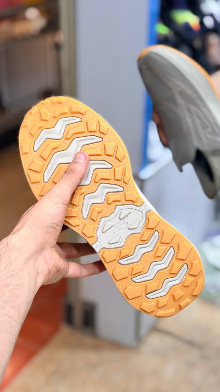 کتونی اسکیچرز بدون بند اسلیپ مسترکوالیتیSkechers Slip-insوارداتی ساخت ویتنام طبی و بدون بند سایز۴۰ الی ۴۵ فروش تکی و عمده ضمانت کیفیت کالا