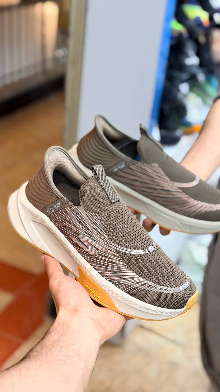 کتونی اسکیچرزبدون بند اسلیپ مسترکوالیتیSkechers Slip-insوارداتی ساخت ویتنام طبی و بدون بند سایز۴۰ الی ۴۵ فروش تکی و عمده ضمانت کیفیت کالا