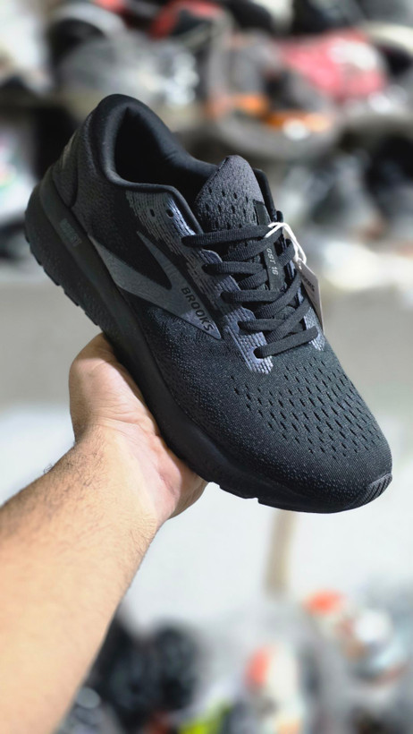 کتونی بروکس گاست 16 مسترکوالیتی /Brooks Ghost 16/سایز ۴۶فروش عمده و تک
