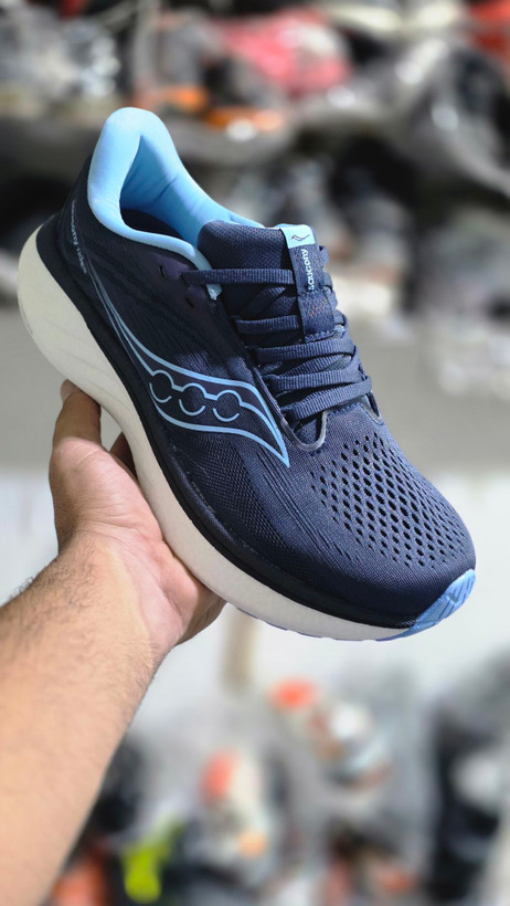 کتونی رانینگ و پیاده روی ساکونی مدل راید ۱۸ Saucony Ride 18 ساخت ویتنام وارداتی ضمانت کیفیت کالافروش تکی و عمده سایز بندی ۴۴