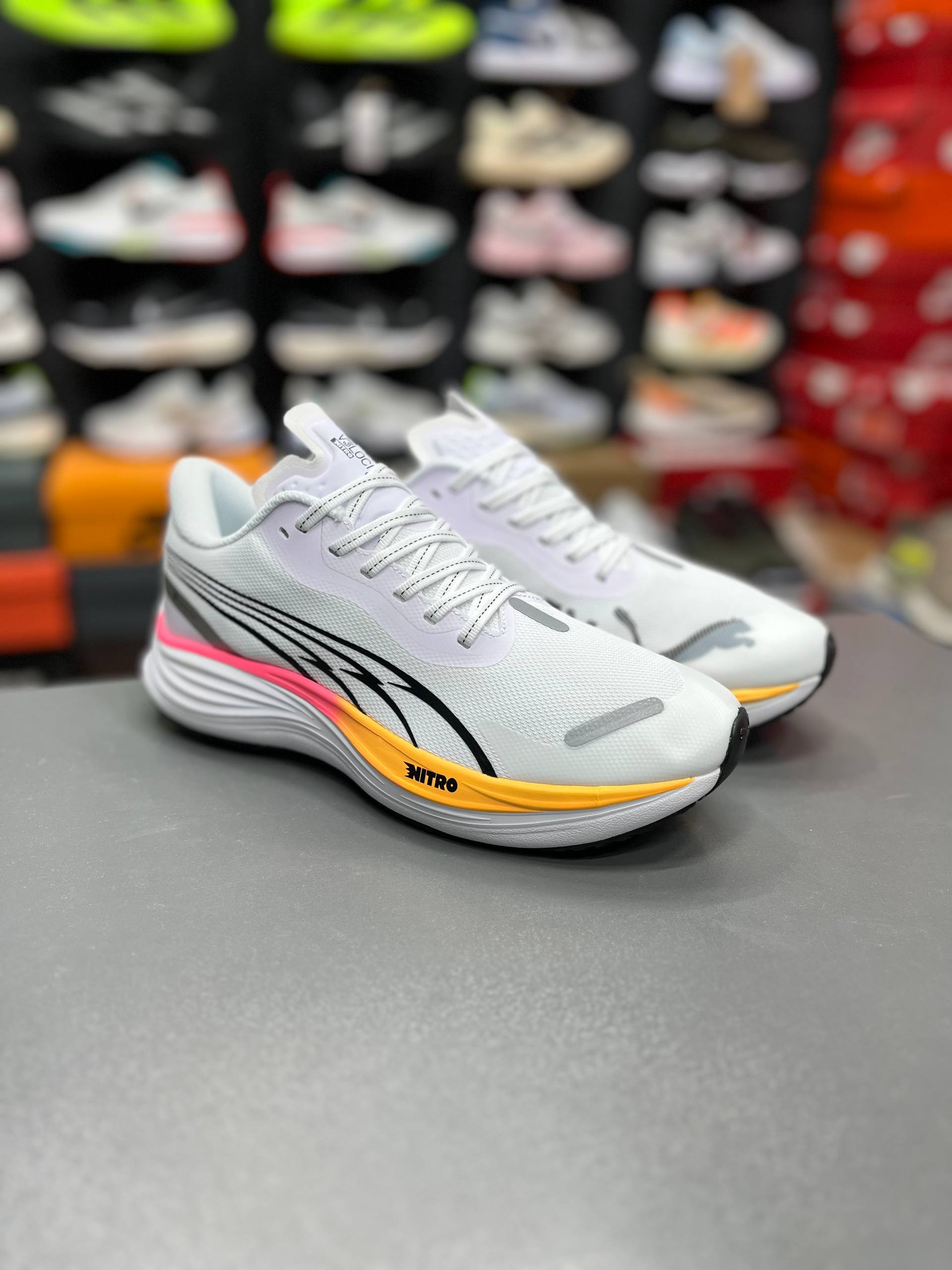 کتونی پوما نیترو گورتکس Puma ForeverRun NITRO Gore-Tex ساخت ویتنام وارداتی سایز۴۰ الی ۴۵ فروش تکی و عمده ضمانت کیفیت کالا
