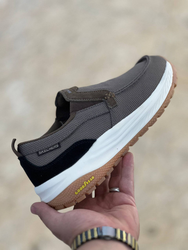 کفش اسکیچرز گودیرSkechers good yearوارداتی ساخت ویتنام سایز ۴۰الی ۴۵ فروش تکی وعمده ضمانت کیفیت کالا