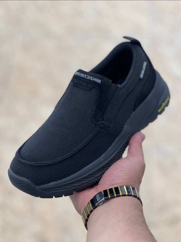 کفش اسکیچرز گودیرSkechers good yearوارداتی ساخت ویتنام سایز ۴۰الی ۴۵ فروش تکی وعمده ضمانت کیفیت کالا