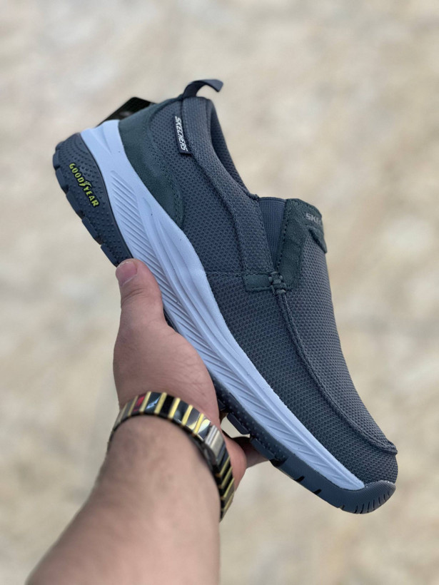 کتونی اسکیچرز گودیرSkechers good yearوارداتی ساخت ویتنام سایز ۴۰الی ۴۵ فروش تکی وعمده ضمانت کیفیت کالا