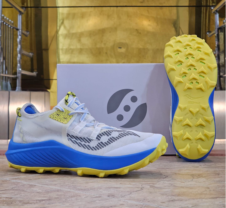 کتونی ساکونی اندورفین ریفت مسترکوالیتی saucony endorphin rift ساخت ویتنام وارداتی سایز ۴۰ الی ۴۵ضمانت کیفیت کالا فروش تکی و عمده