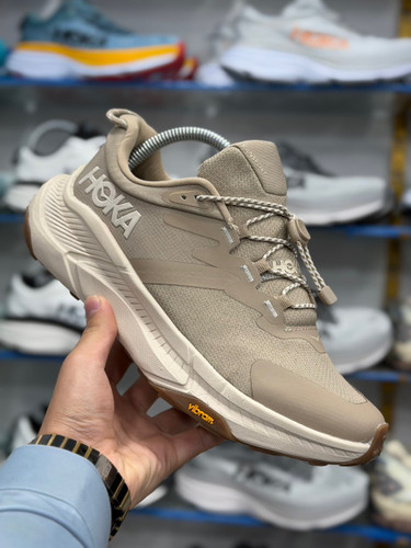 کتونی هوکا ترنسپورت مسترکوالیتی HOKA Transport goretexساخت ویتنام وارداتی زیره ویبرام ضد آب کیفیت عالی سایز 40 الی ۴۵فروش تکی و عمده ضمانت کیفیت کالا