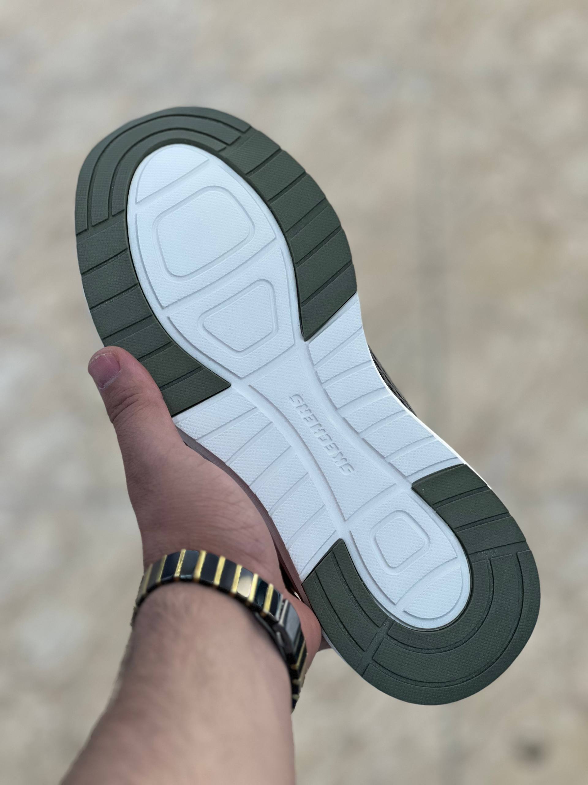 کتونی اسکیچرز ارچ فیت برزنتی ضد آب طبی و سبکSkechers Archfit Airmaxساخت ویتنام وارداتی سایز ۴۰ الی ۴۵ فروش تکی و عمده ضمانت کیفیت کالا