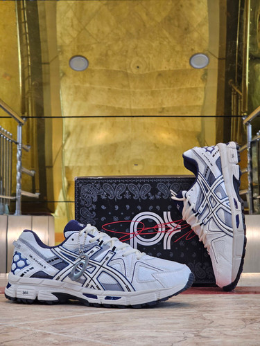 کتونی اسیکس کاهانا ۸ مسترکوالیتی asics kahana 8ساخت ویتنام وارداتی سایز۴۰ الی ۴۵ فروش تکی و عمده ضمانت کیفیت کالا