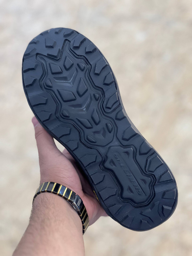 کتونی اسکیچرز مسترکوالیتی Skechers SKXساخت ویتنام وارداتی سایز۴۰ الی ۴۵فروش تکی و عمده ضمانت اصالت کالا