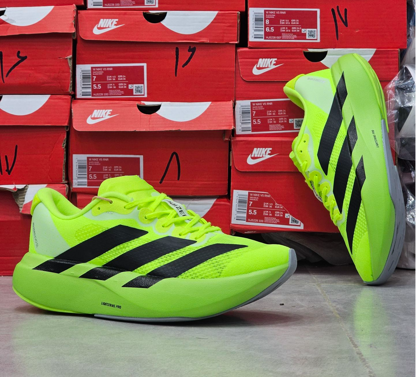 آدیداس آدیزیرو Adidas Adizero EVOSLساخت ویتنام وارداتی سایز ۳۸ الی ۴۵ ست جذاب زنانه و مردانه ضمانت کالا فروش تکی و عمده بالاترین کیفیت مسترکوالیتی A