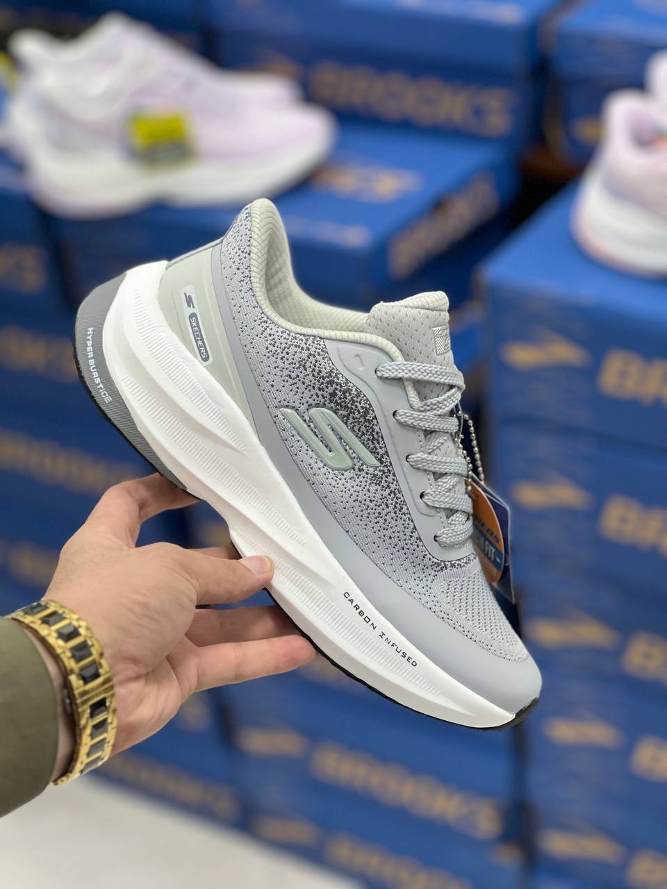 کتونی اسکیچرز هایپر برست کربن مسترکوالیتی skechers Hyper Burst carbonساخت ویتنام وارداتی سایز۴۰ الی ۴۵فروش تکی و عمده ضمانت کیفیت کالا
