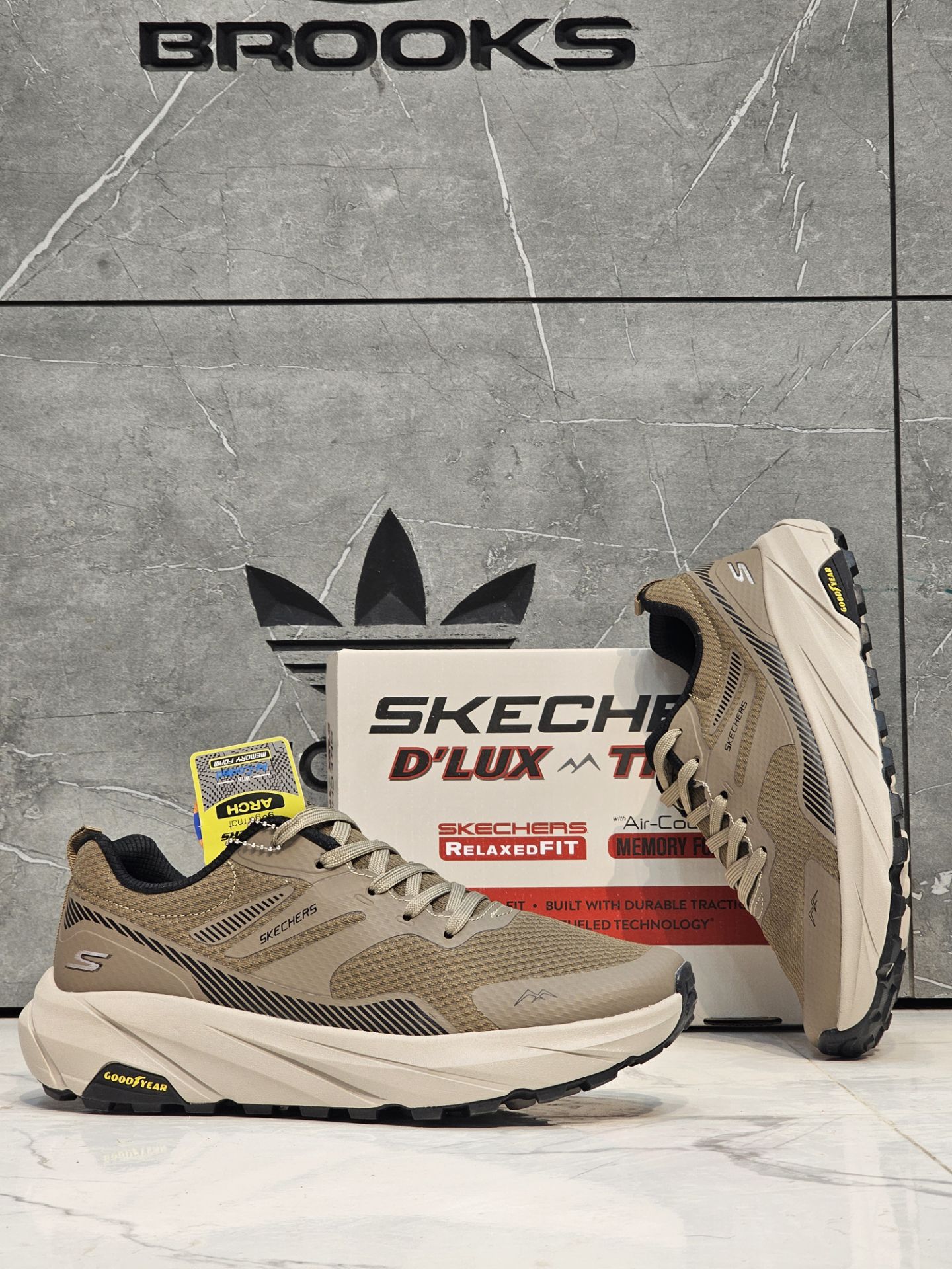 کتونی اسکیچرز اس کای ایکس ضد آب مسترکوالیتیSkechers SKX ساخت ویتنام وارداتی فروش تکی و عمده ضمانت اصالت کالا بالاترین کیفیت درجه ۱