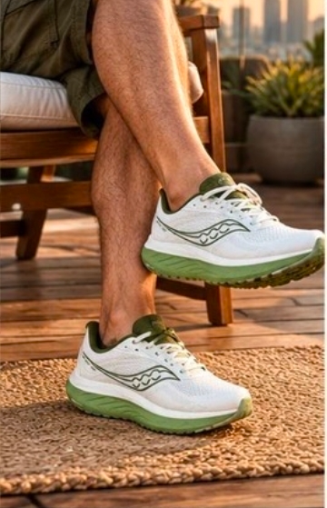 خرید کتونی ساکونی راید۱۸مسترکوالیتی Saucony Ride 18ساخت ویتنام وارداتی سایز ۴۰ الی ۴۵ضمانت کیفیت کالا فروش تکی و عمده