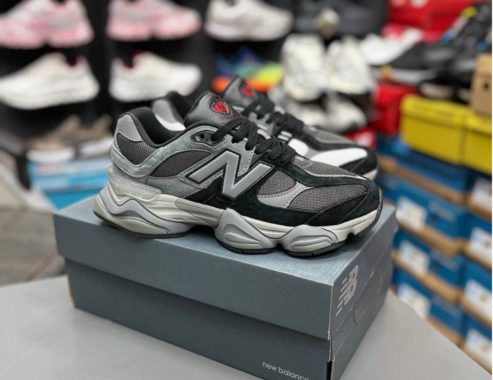 خرید کتونی نیوبالانس ۹۰۶۰ مسترکوالیتی Newbalance 9060ساخت ویتنام وارداتی سایز ۴۰الی ۴۵ فروش تکی و عمده ضمانت کیفیت کالا