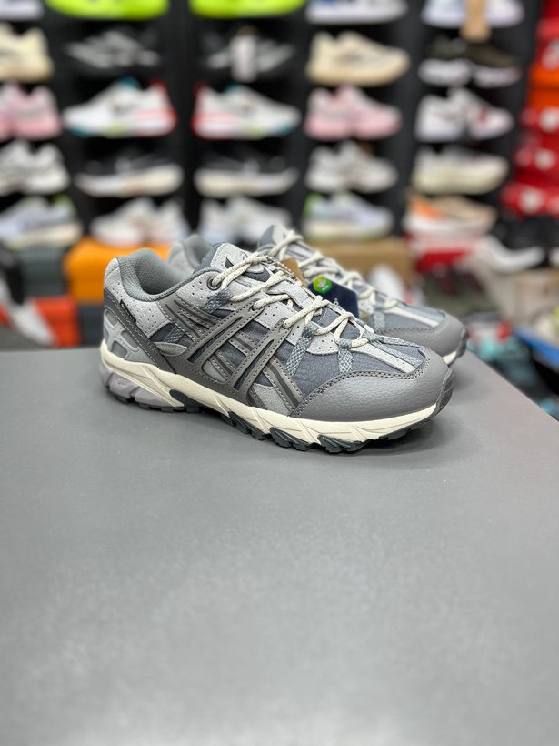کتونی اسیکس ژل سوناما ۱۵ گورتکسAsics Gel Sonama 15ساخت ویتنام وارداتی سایز ۴۴_۴۲_۴۱ ضمانت کیفیت کالا