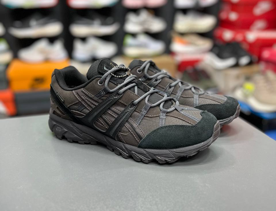 کتونی هوکا ترانسپورت مسترکوالیتی HOKA Transport goretexساخت ویتنام وارداتی زیره ویبرام ضد آب کیفیت عالی سایز 40 الی ۴۵فروش تکی و عمده ضمانت کیفیت کالا